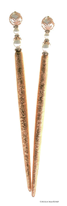 Copper Pearl LongLocks Design - Click to see our hair jewelry catalog!