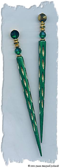 Gilded Emerald LongLocks Design - Click to see our hair jewelry catalog!