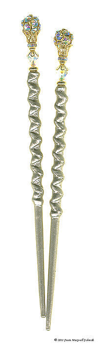 Glampagne LongLocks Design - Click to see our hair jewelry catalog!