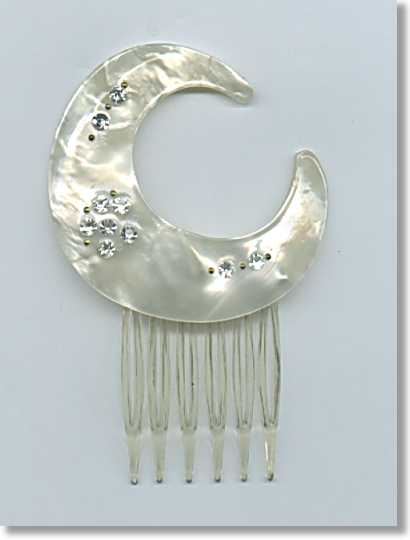 Pearlized Lucite Rhinestone Hair Comb