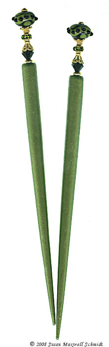 Meadow Noir LongLocks Design - Click to see our hair jewelry catalog!