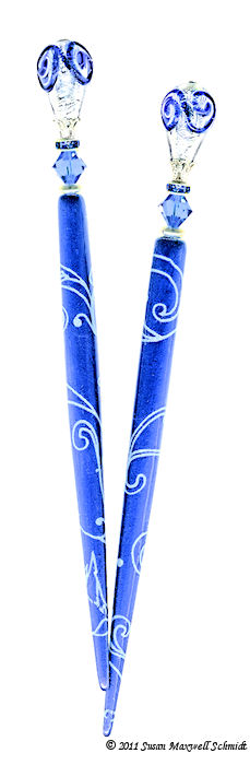 Nouveau Bleu LongLocks Design - Click to see our hair jewelry catalog!