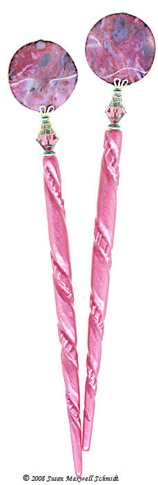 Strawberry Moon LongLocks Design - Click to see our hair jewelry catalog!