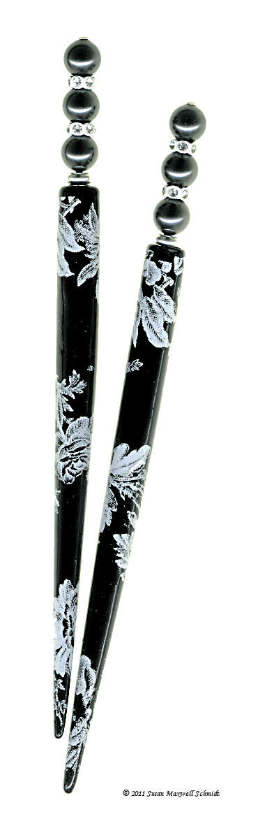 Victoria's Pearls LongLocks Hair Jewelry Design